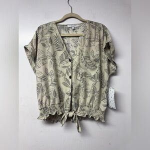 Sweet Rain XL Short Sleeve Button Down Blouse Beige Black Leaf Tie Front NWT